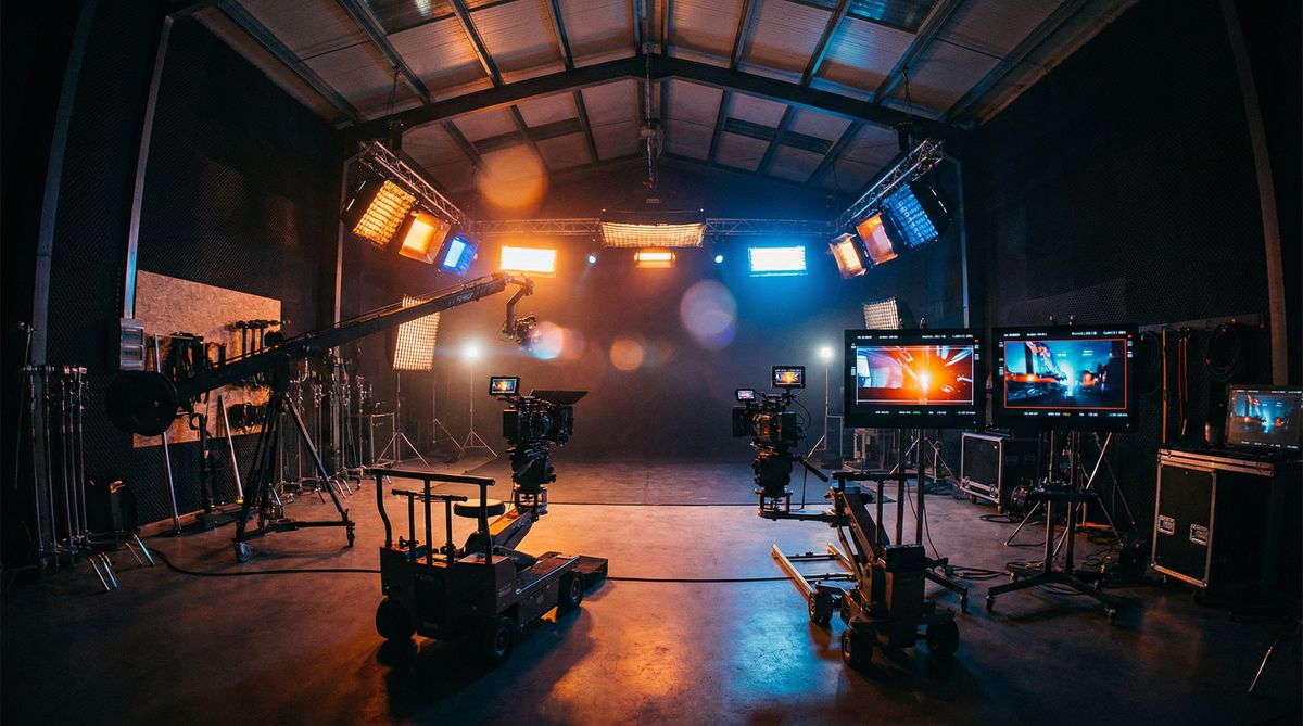 小小绘影视传媒公司工作室